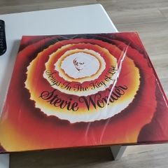 Stevie Wonder songs in the key of life 3 vinyl