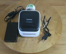 Brother VC-500W Color Label Printer Wi-Fi ZINK Zero Ink + 2 Rolls CZ-1004 CZ-1002