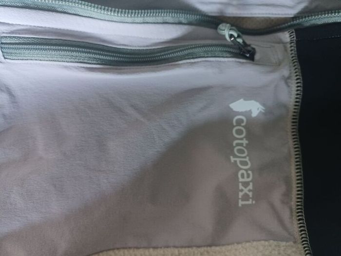 Cotopaxi fleece
