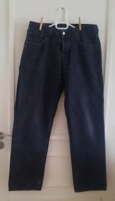 Levis unisex denim jeans 34 waist and 30 leg in very good condition with no issues see last two photos for exact measurements FREE STANDARD POSTAGE INCLUDED