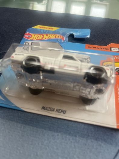 Hot wheels 2017 collection Mazda Repu HW Hot Trucks