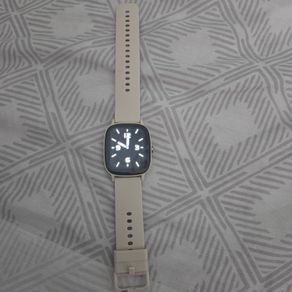 Da Fit smart watch