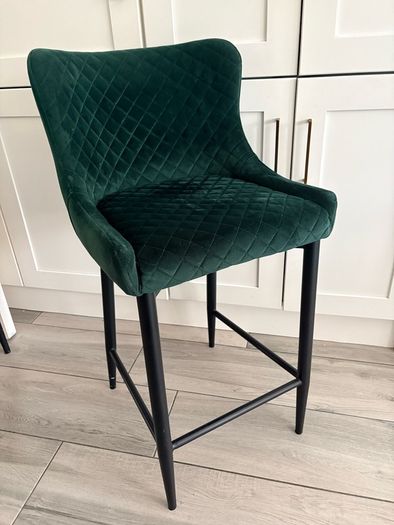 Green velvet dining chairs (x4) plus matching bar stools (x3)
