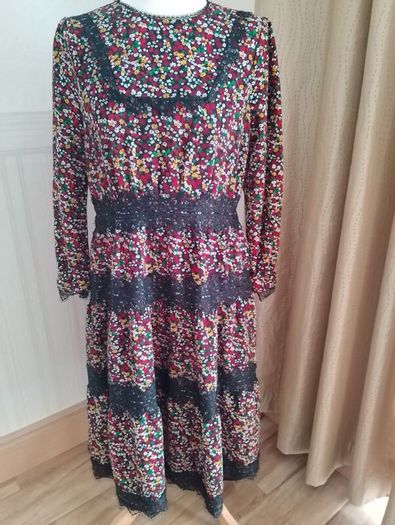 Price Drop Ladies Dresses Size L