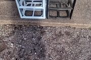 2 plastic drawer units