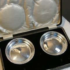 Pair of Solid Silver Dishes, Birmingham 1945, Lawrence Emanuel, Original Fitted Box, 110g