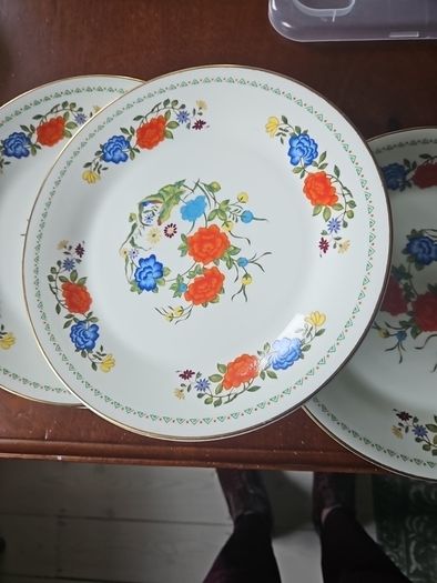 Ansley  set of eight salad plates..