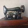 Singer Sewing machine Image 3