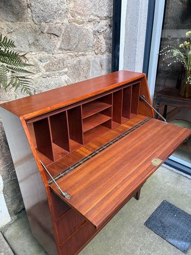 1960's Mid -Century Bureau