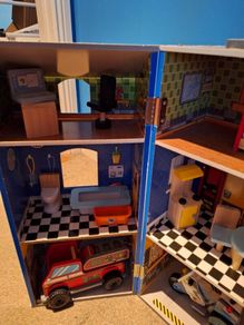 kidcraft Everyday hero's wooden playset