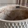 Decorative planter/pot in off-white/grey Image 4