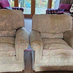 2 Armchairs FREE.