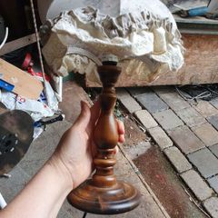 single lamp