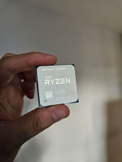 Ryzen 5700x3d, MSI B550 AM4 Motherboard, 16GB Corsair Vengeance RGB Pro RAM and CoolerMaster 212 Cooler