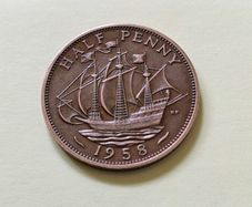 1958 Elizabeth II UK Half Penny