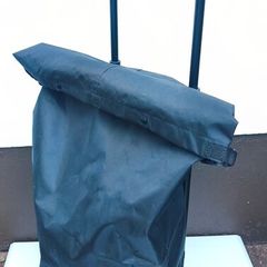 Shopping bag on wheels