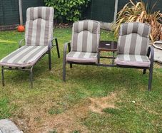 Lounger and double seat.. read ad