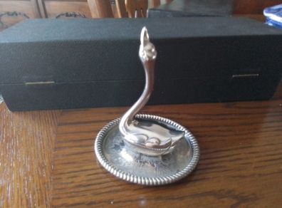 EPNS Ring Minder/Trinket Dish