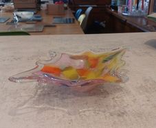 Stunning Vintage Mid Century Italian Hand-Blown Art Glass Candy Dish in a Pulled Lobe Shape with Clear Stretched Edges and a Multi-Coloured Tutti Frutti Colourway in Oranges, Yellows, Pinks and Blues, Attributed to Murano, No Sticker