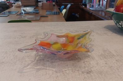 Stunning Vintage Mid Century Italian Hand-Blown Art Glass Candy Dish in a Pulled Lobe Shape with Clear Stretched Edges and a Multi-Coloured Tutti Frutti Colourway in Oranges, Yellows, Pinks and Blues, Attributed to Murano, No Sticker