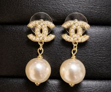 pearl earrings