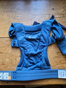 Ergobaby Embrace Newborn and Baby Carrier