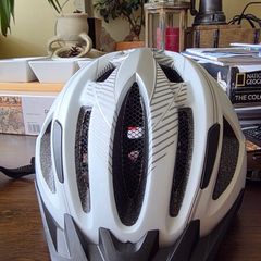 New Bike Helmet with Rear Light (Medium)