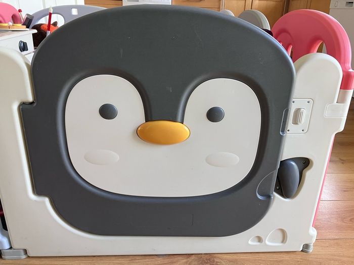 Large playpen
