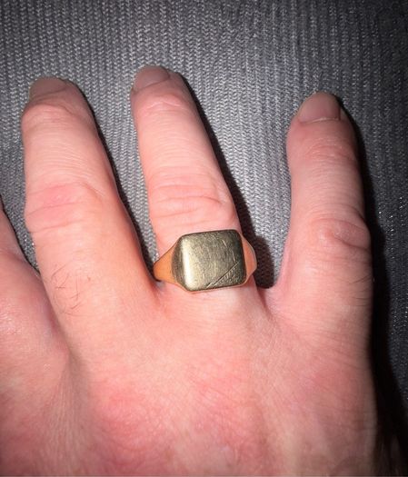 Mens 9ct Gold Ring