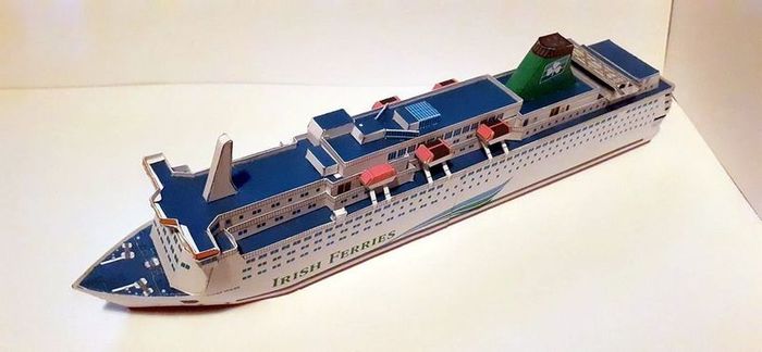 Oscar Wilde Irish Ferries Card Model Ferry Kit