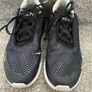 Black Nike 270's Image 4