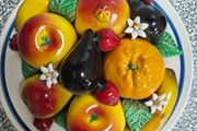Stunning vintage glazed ceramic fruit bowl, mid 20th century, very kitsch.