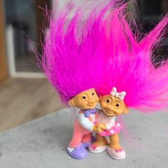 Vintage Russ Trolls Wedding 2" Tall Dancing couple pink and purple Hair  same Era as MLP G1 My Little Pony