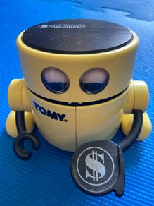 vintage 1987 Tomy Mr. Money automatic bank robot