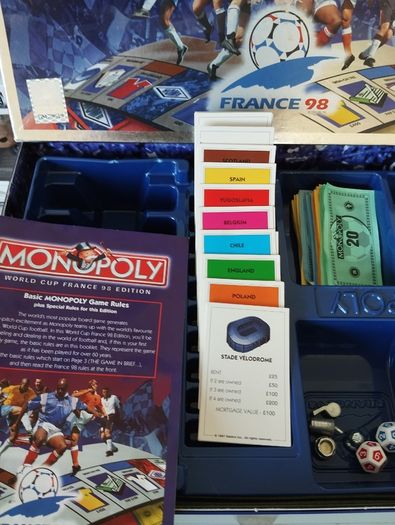 Monopoly  World Cup France 98 Edition (Collectors Board Game)