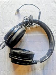 ST Goji Headphones