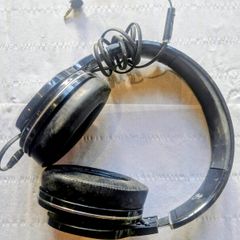 ST Goji Headphones