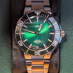 Oris Aquis Date Cal 400-2 (5 Day Power Reserve) Green 41.5mm Warranty Until 2035
