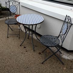 3-piece blue and white ceramic mosaic bistro set