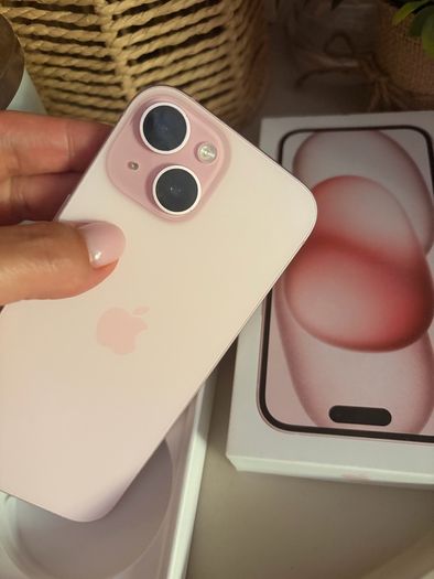 iPhone 15 ( Pink ) 128 GB