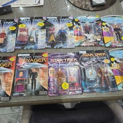 star trek figures