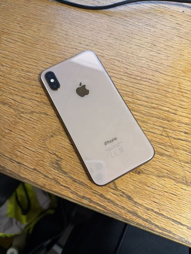 iPhone XS 64GB perfect condition