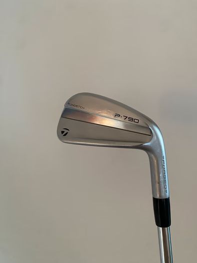 TaylorMade P790