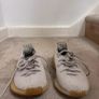 Yeezy trainers Image 3
