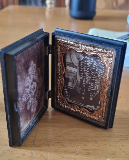 19thC Gutta percha travel photo frame