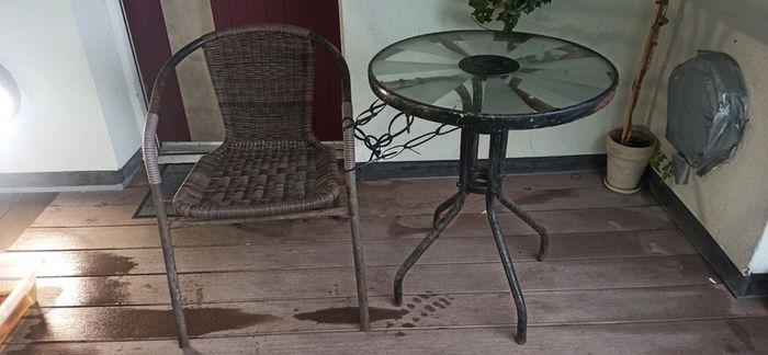 Glass Top Table and Chair