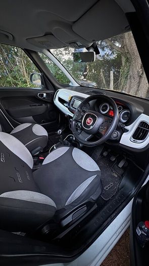 2014 Fiat 500L  3,000 negotiable