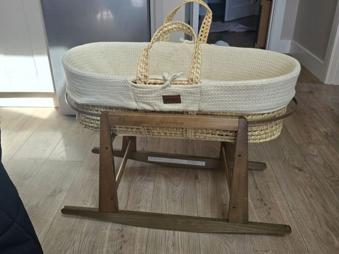 The Little Green Sheep Moses Basket with rocking stand