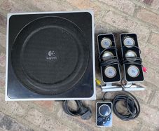 Speakers & subwoofer - Logitech z4