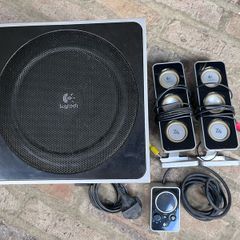 Speakers & subwoofer - Logitech z4
